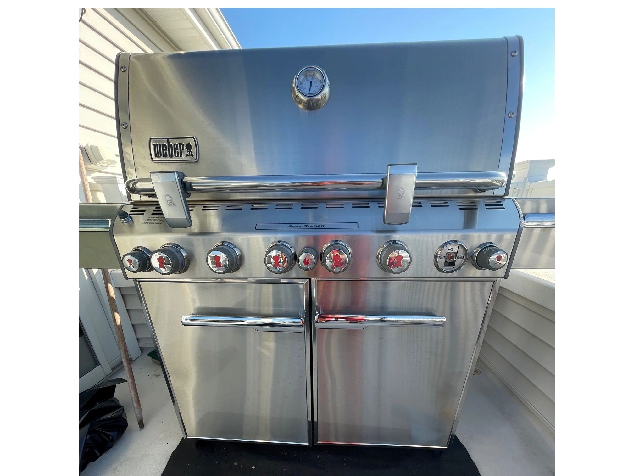 Weber grill front view